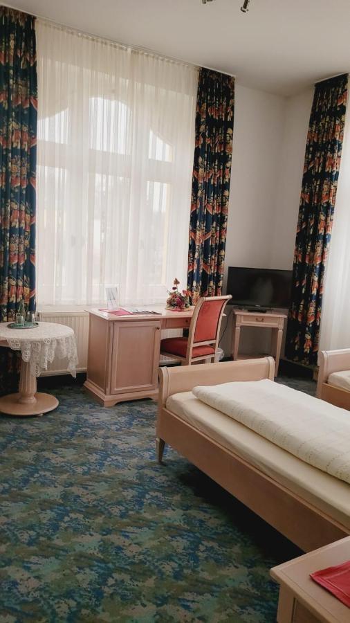 Pension Fuerstenhof Бад Елстер Екстериор снимка