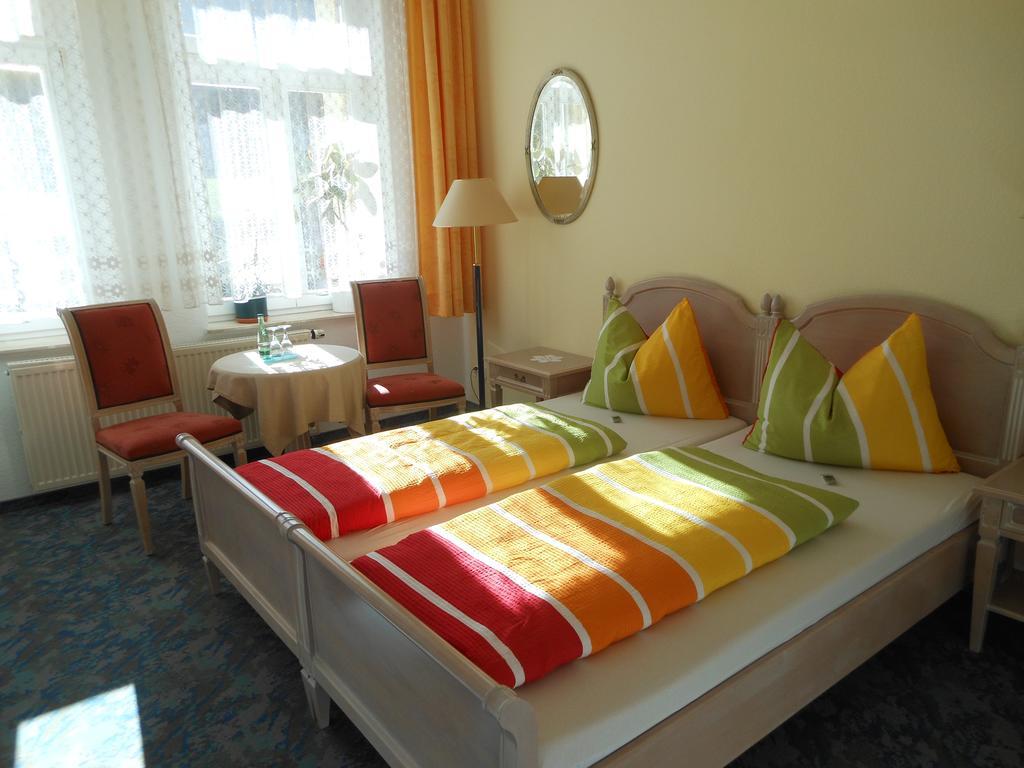 Pension Fuerstenhof Бад Елстер Стая снимка